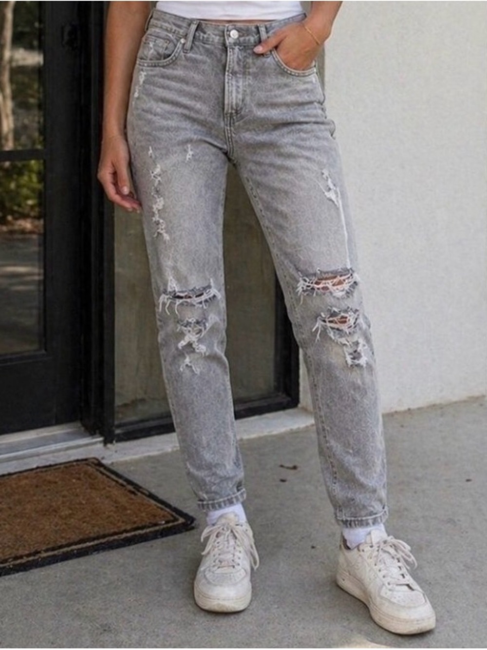 AGOLDE Feel Good Sophie High Rise Crop Distressed Gray Denim Jeans Size 29